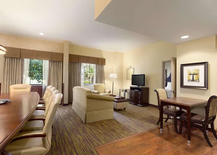 Homewood Lafayette-airport Hotel