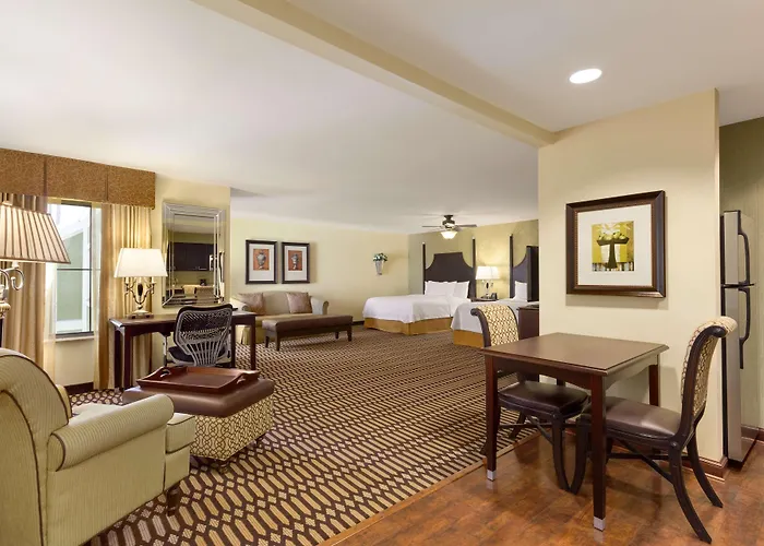 Homewood Lafayette-airport Hotel 3*