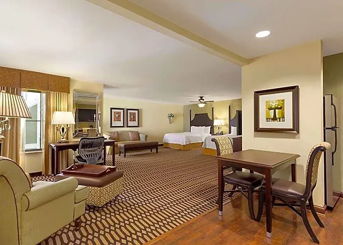 Hotel Homewood Lafayette-airport