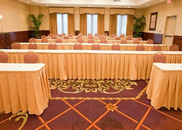 Hotel Homewood Lafayette-airport 3*